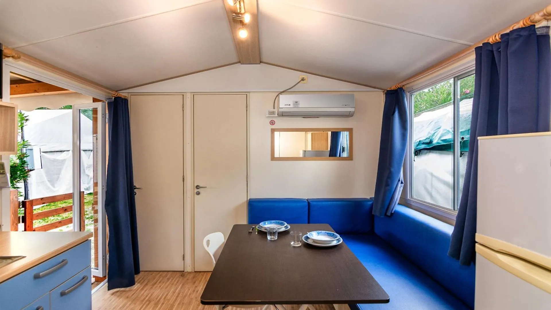 Camping Europa Marina di Massa Campsite